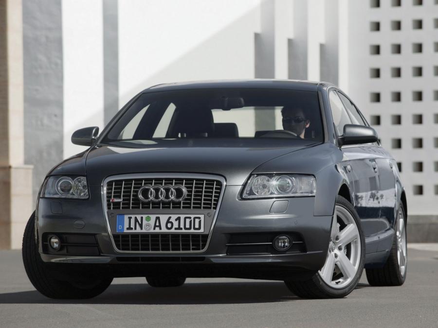  Audi A6 4.2 Quattro S-Line Sedan (4F, C6) 2005 года  (фото 2 из 14)